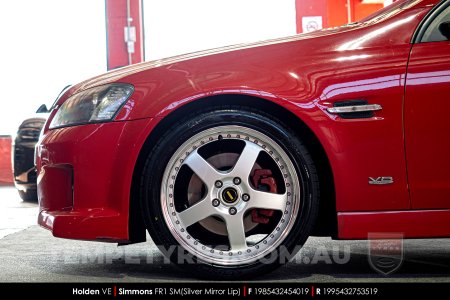 19x8.5 19x9.5 Simmons FR-1 Silver on Holden Commodore VE