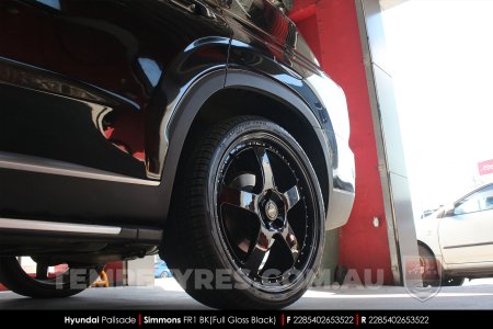 22x8.5 22x9.5 Simmons FR-1 Full Gloss Black on Hyundai Palisade