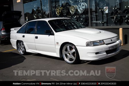 20x8.5 20x9.5 Simmons FR-1 Silver on Holden Commodore VN