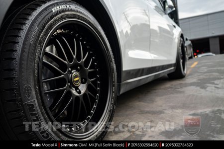 20x8.5 20x9.5 Simmons OM-1 Satin Black on Tesla Model X