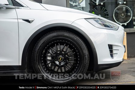 20x8.5 20x9.5 Simmons OM-1 Satin Black on Tesla Model X