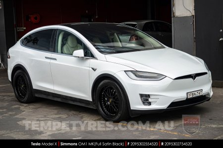 20x8.5 20x9.5 Simmons OM-1 Satin Black on Tesla Model X