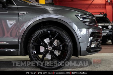 20x9.0 5677 Black on VW Tiguan