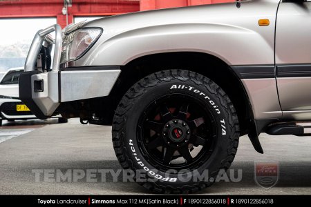 18x9.0 Simmons MAX T12 MK on Toyota Landcruiser