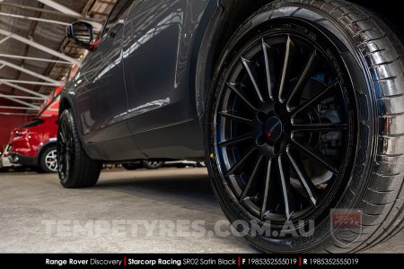 19x8.5 Starcorp Racing SR02 Satin Black on Range Rover Discovery