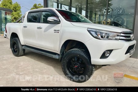 18x9.0 Simmons MAX T12 MK on Toyota Hilux SR5