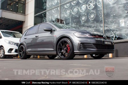 18x8.0 Starcorp Racing HYDRA on VW Golf