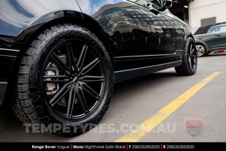 20x8.5 MOZA 913 Nighthawk Satin Black on Range Rover Vogue