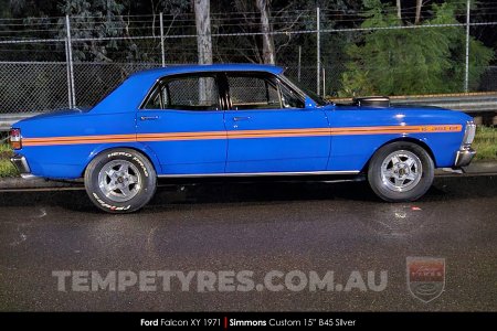 Custom Simmons Wheels on Ford Falcon