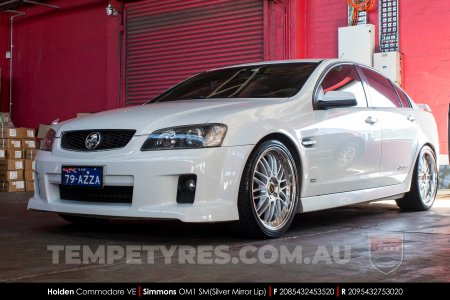 20x8.5 20x9.5 Simmons OM-1 Silver on Holden Commodore VE