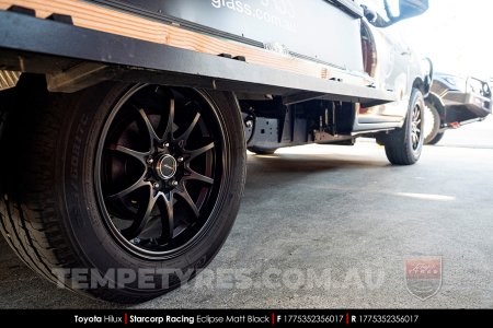 17x7.5 Starcorp Racing ECLIPSE on Toyota Hilux