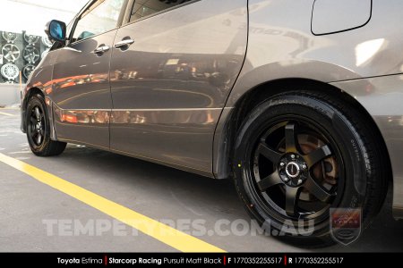 17x7.0 Starcorp Racing PURSUIT on Toyota Estima