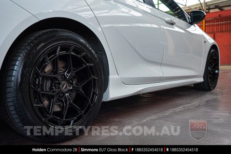 18x8.5 Simmons EU7 Gloss Black on Holden Commodore ZB