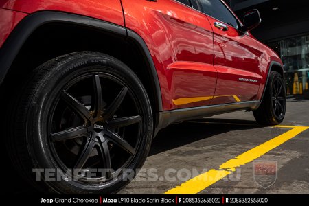 20x8.5 MOZA 910 Blade Satin Black on Jeep Grand Cherokee