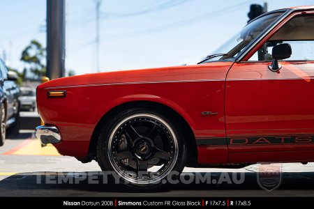 Custom Simmons Wheels on Nissan Datsun