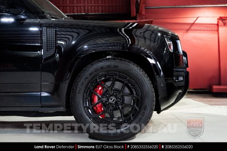 20x8.5 Simmons EU7 Gloss Black on Land Rover Defender