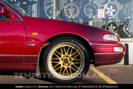 18x8.5 Simmons OM-1 Gold on Holden Caprice
