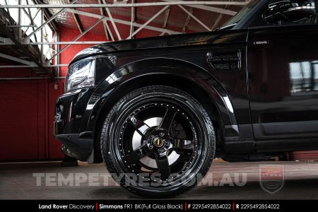 22x8.5 22x9.5 Simmons FR-1 Full Gloss Black on Land Rover Discovery