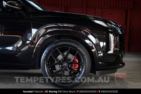 20x8.5 SC Racing RS8 Gloss Black on Hyundai Palisade