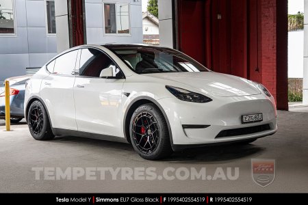 19x8.5 19x9.5 Simmons EU7 Gloss Black on Tesla Model Y