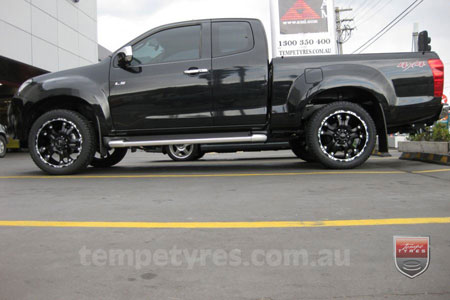 20x9.0 Ballistic Hostel Black on ISUZU D-MAX 