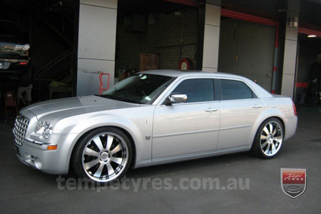 22x8.5 Lenso Concerto - BKI on CHRYSLER 300C