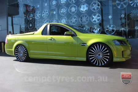 10x7.0 Starcorp E Series on HOLDEN COMMODORE VE