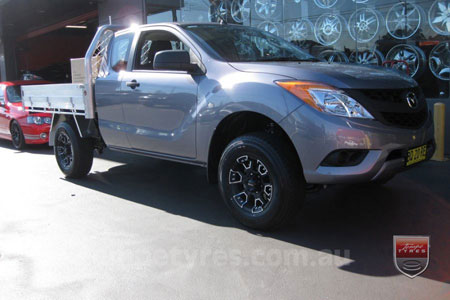 16x8.0 Ballistic Havoc on MAZDA BT50