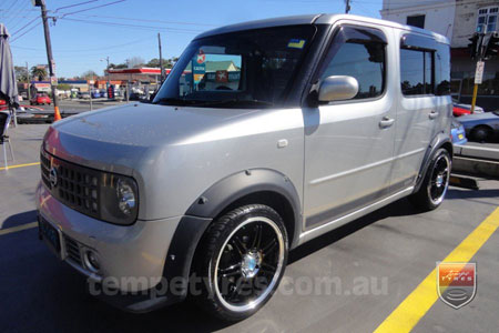 17x7.0 Lenso GF7 Black on NISSAN CUBE