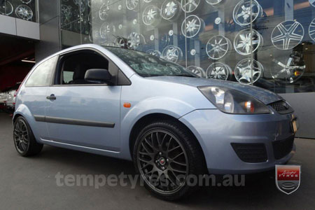 17x7.0 Lenso Type-M - DG on FORD FIESTA 