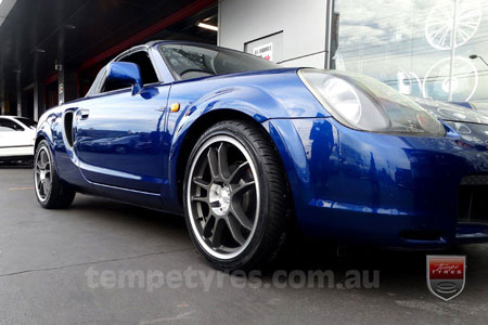 17x7.0 Lenso DC5 on TOYOTA MR2