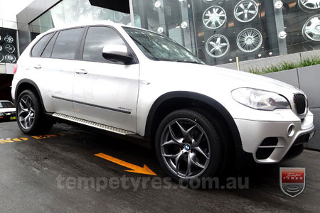 20x10 20x11 E70 Elite on BMW X5