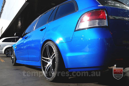 20x9.0 20x10 Lenso Miami on HOLDEN COMMODORE