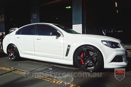 20x9.0 20x10 Lenso Miami on HOLDEN CLUBSPORT