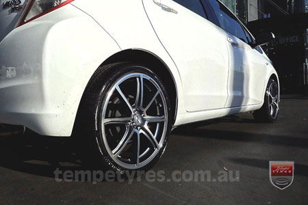 16x6.5 Fox R2 Gunmetal on TOYOTA YARIS