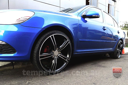 10x7.0 Starcorp E Series on LEXUS IS