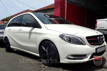 19x8.5 Oxxo Wheels 0492 on MERCEDES B-CLASS