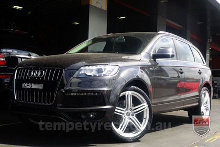 22x9.5 Style5733 on AUDI Q7