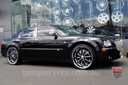 24x9.5 Rockstarr Dynasty on CHRYSLER 300C