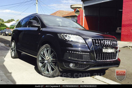 22x9.0 Cayenne-S Machine Face Gunmetal on AUDI Q7