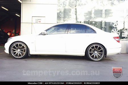 19x8.5 AN Style1223 on MERCEDES C-Class