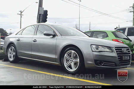 19x8.5 Style5733 on AUDI A8