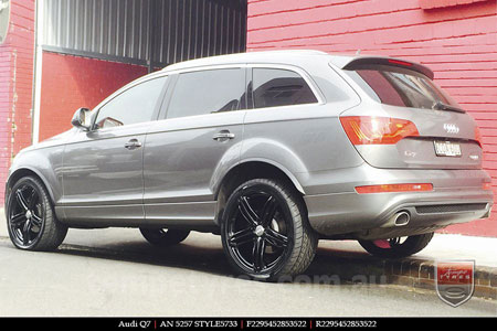 22x9.5 Style5733 Black on AUDI Q7