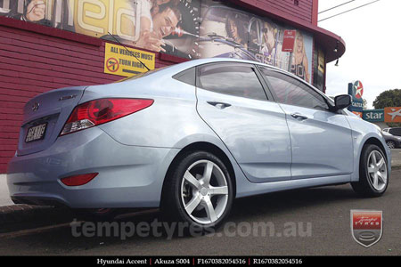 16x7.0 Akuza S004 on HYUNDAI ACCENT