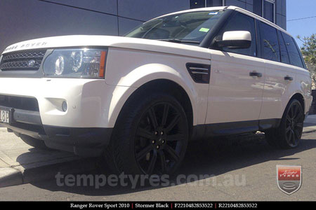 22x10 Stormer Black on RANGE ROVER SPORT