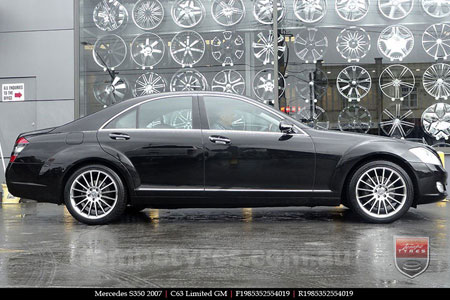 19x8.5 19x9.5 C63 Limited GM on MERCEDES S350