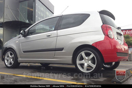 16x7.0 Akuza S004 on HOLDEN BARINA