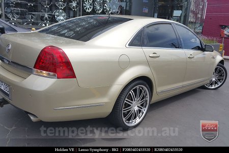 10x7.0 Starcorp E Series on HOLDEN COMMODORE VE