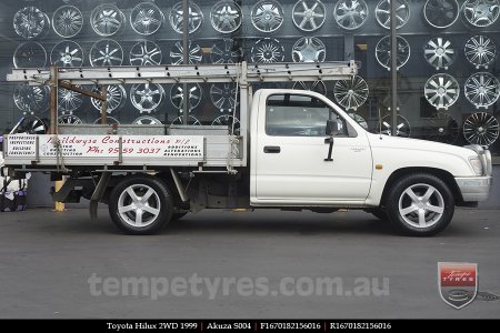 16x7.0 Akuza S004 on TOYOTA HILUX