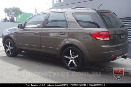 18x8.0 Akuza Axis 848 BFM on FORD TERRITORY